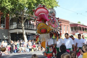 Sun Loong Imperial Dragon, Bendigo Easter Festival Gala Parade 2016